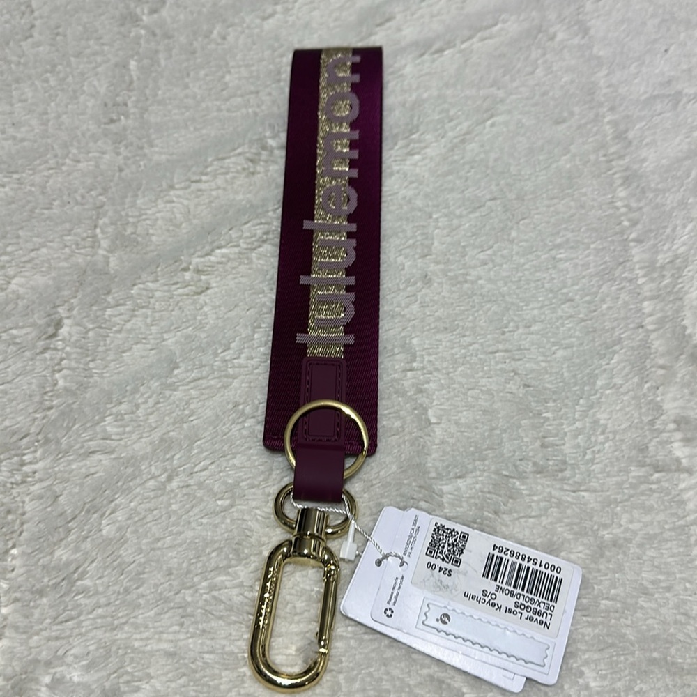 Lululemon | never lost keychain | deep luxe wordmark - Picture 6 of 8